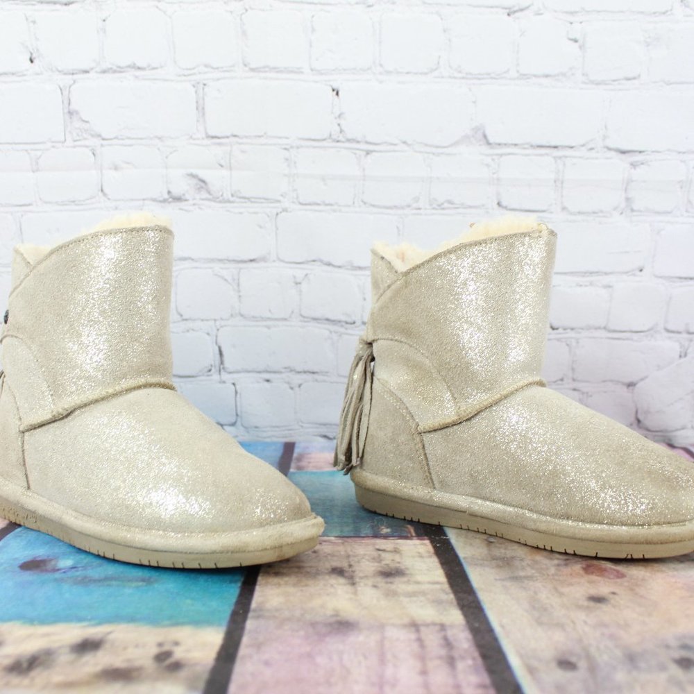 Bear Paw Youth Mia Silver Suede Tassel Back Sheepskin Lined Winter Boots US 3 - Picture 3 of 10